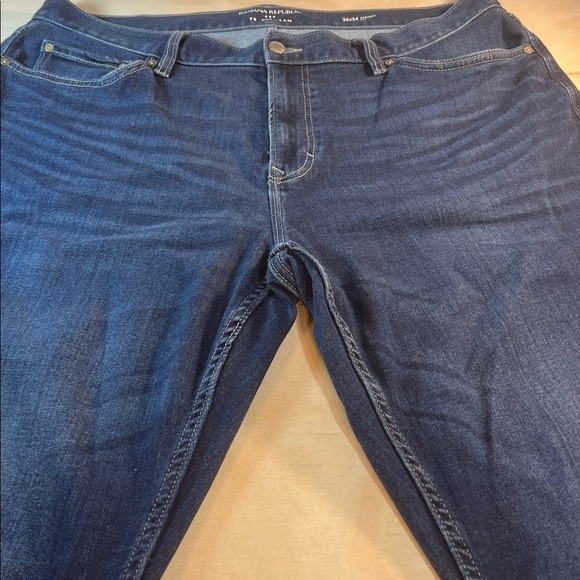 Banana Republic Dark Blue Men’s Relaxed Athletic Jeans Sz 36x34 - Picture 6 of 8